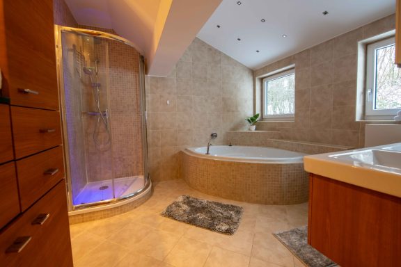 OG Badezimmer