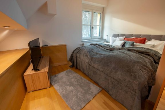 Schlafzimmer OG Zimmer 1