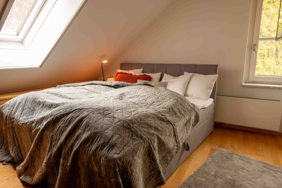 Schlafzimmer OG Zimmer 2